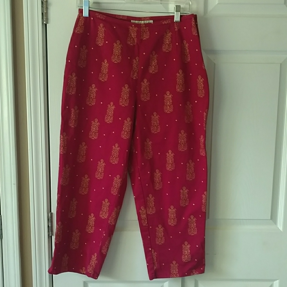 Women's St. John's Bay Capris Pants
